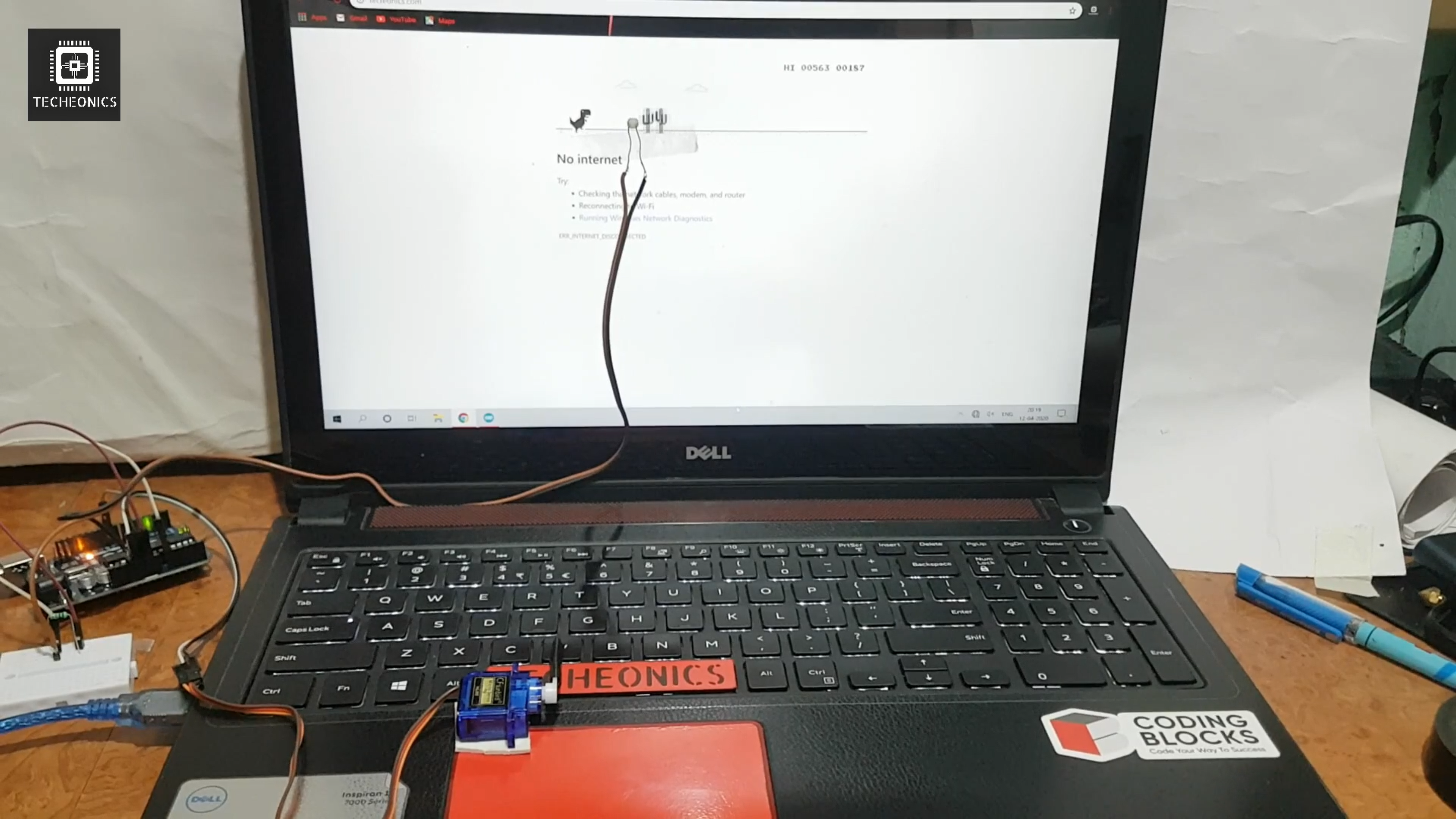 Automated Chrome Dino Game using Arduino 